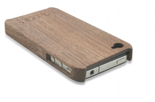 かっこいい木製iPhoneケース